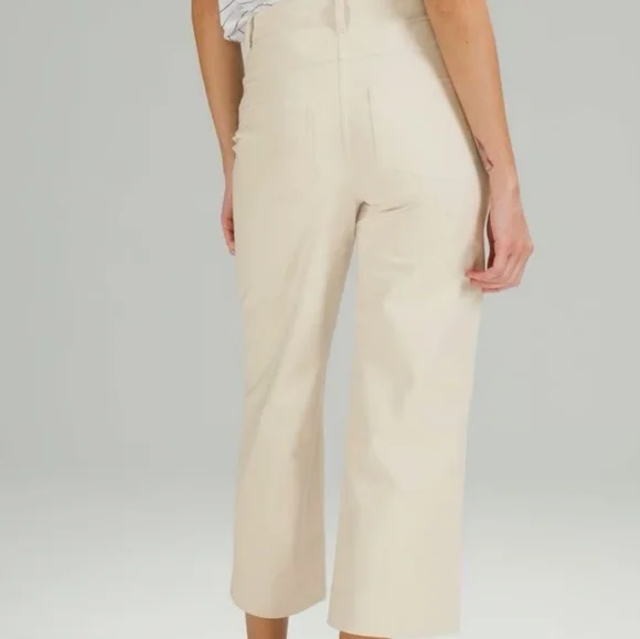 lululemon athletica Wide-Leg Cropped Pants in Light Cream - Picture 6 of 11